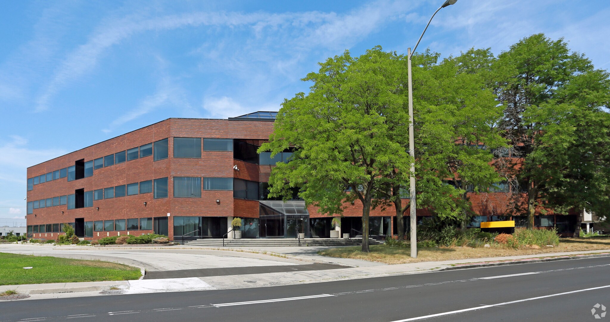 1450 Don Mills Rd, Toronto, ON à vendre Photo principale- Image 1 de 1