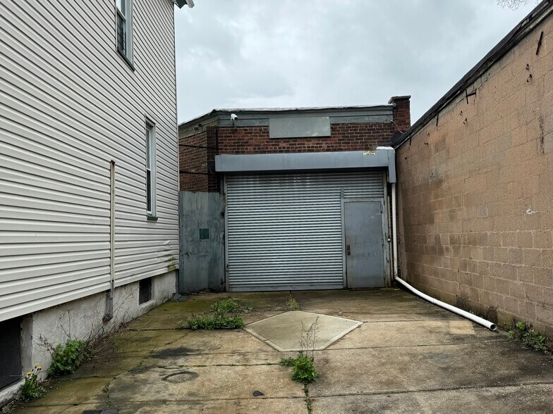 136 Prospect St, Staten Island, NY à louer - Photo du bâtiment - Image 1 de 2