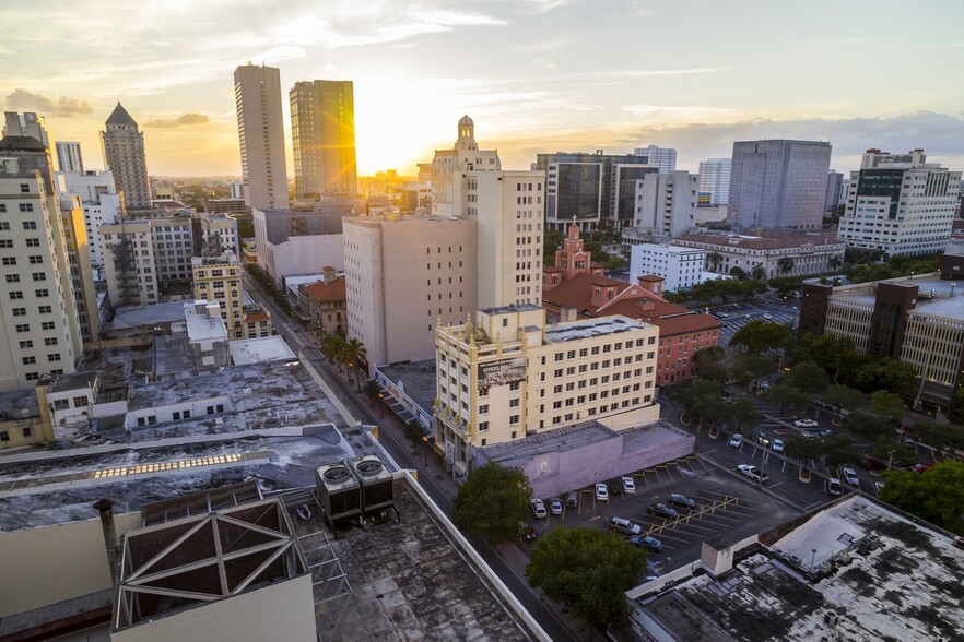 139 NE 1st St, Miami, FL à vendre - Photo du bâtiment - Image 1 de 1