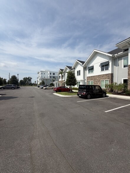31 Birnam Oak Dr, Ponte Vedra Beach, FL for lease - Building Photo - Image 2 of 7