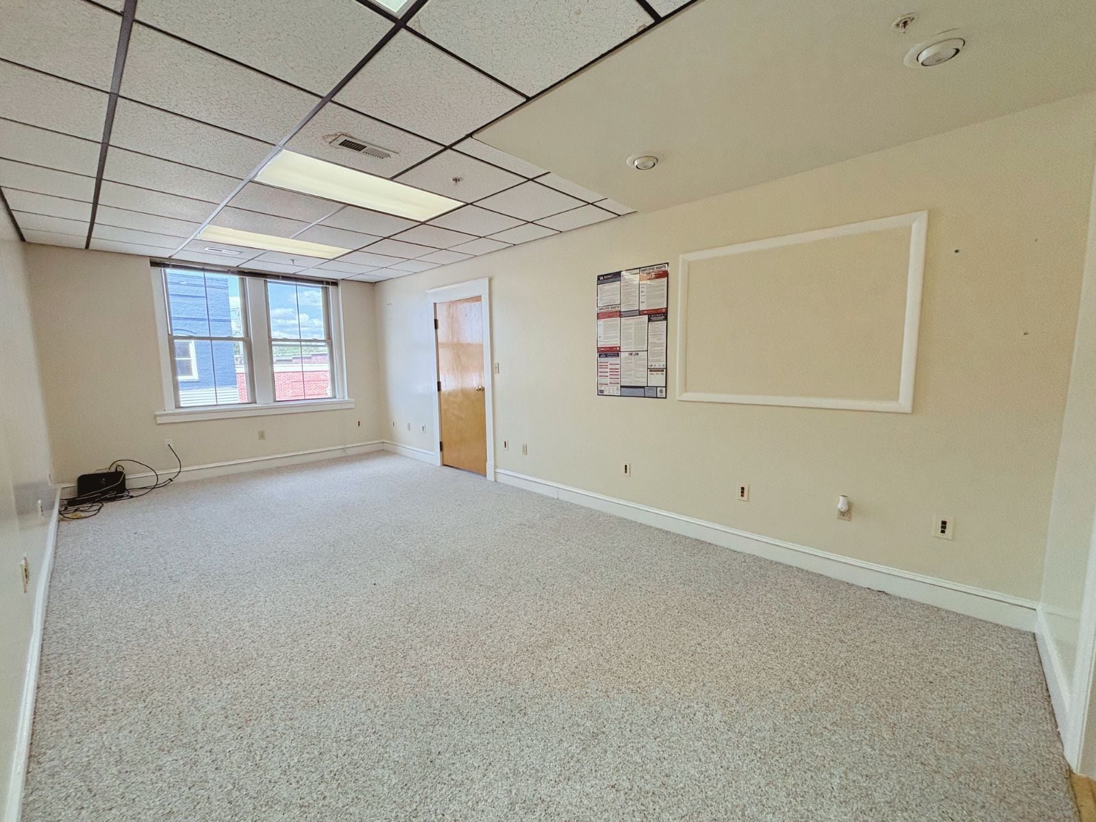 104-110 S Hill Ave, South Hill, VA à vendre Photo intérieure- Image 1 de 8