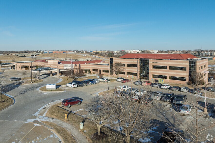 Davenport Medical Campus portefeuille de 3 propriétés à vendre sur LoopNet.ca - Photo du bâtiment - Image 2 de 3