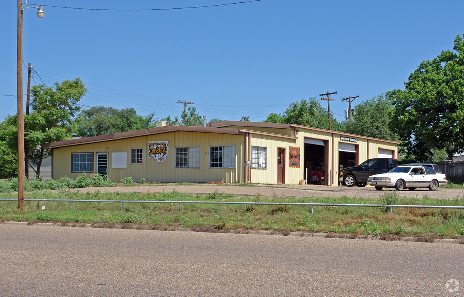 704 W 6th St, Plainview, TX for sale - Building Photo - Image 3 of 39