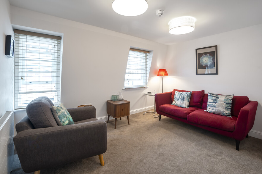 1 Birkenhead St, London for sale - Building Photo - Image 3 of 17