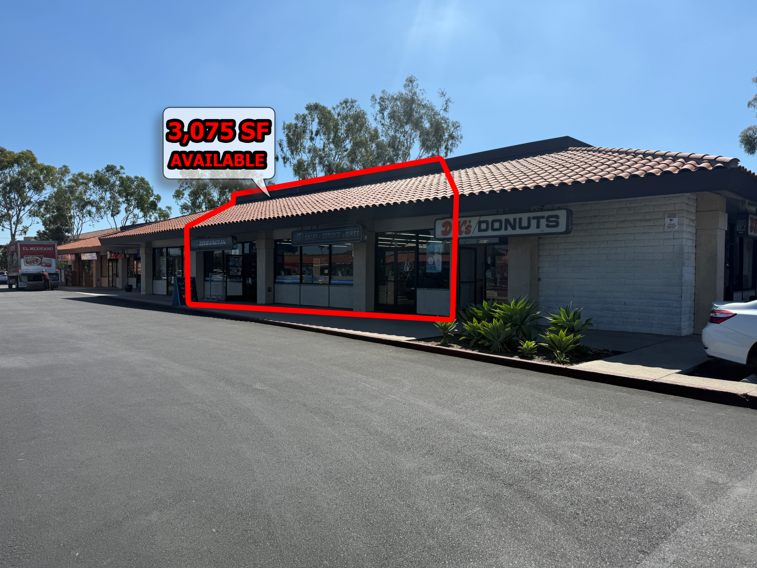 24842-24882 Muirlands Blvd, Lake Forest, CA for lease Primary Photo- Image 1 of 2