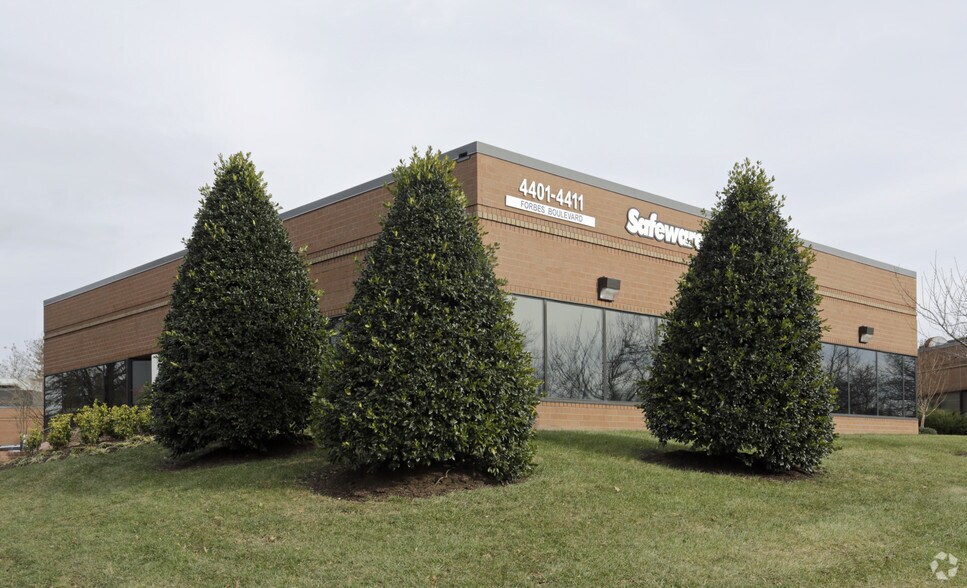 4401-4411 Forbes Blvd, Lanham, MD à louer - Photo principale - Image 1 de 5