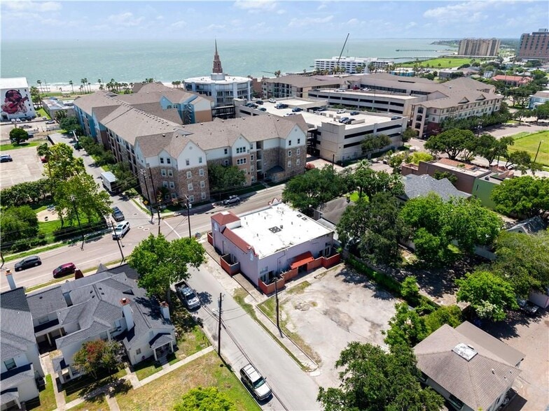 801 S Carancahua St, Corpus Christi, TX for sale - Aerial - Image 3 of 34