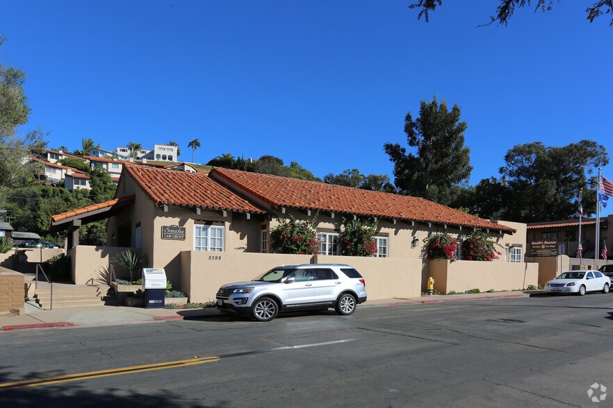 2398 San Diego Ave, San Diego, CA à vendre - Photo du bâtiment - Image 3 de 14