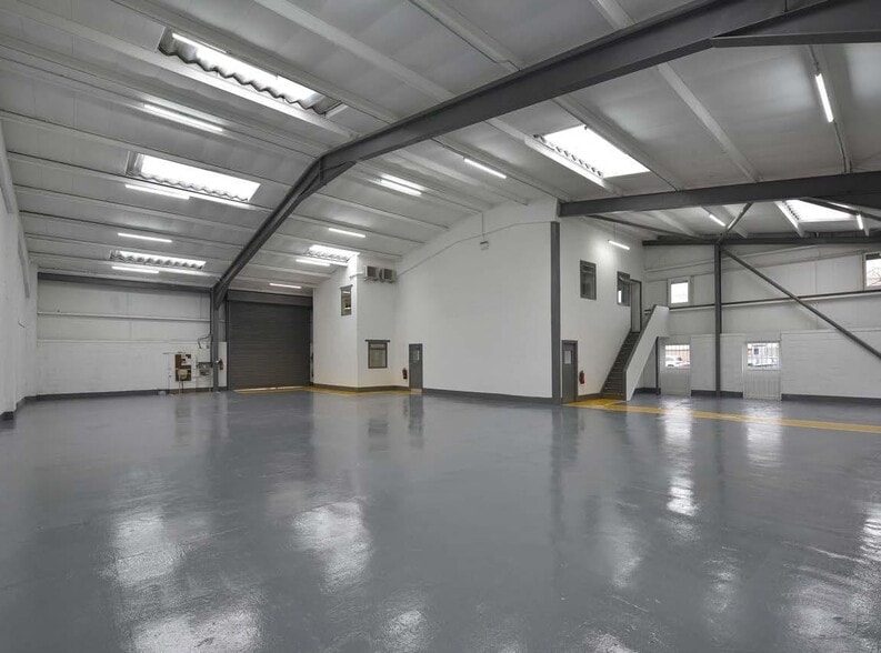 Tatton Ct, Warrington for lease - Building Photo - Image 2 of 8