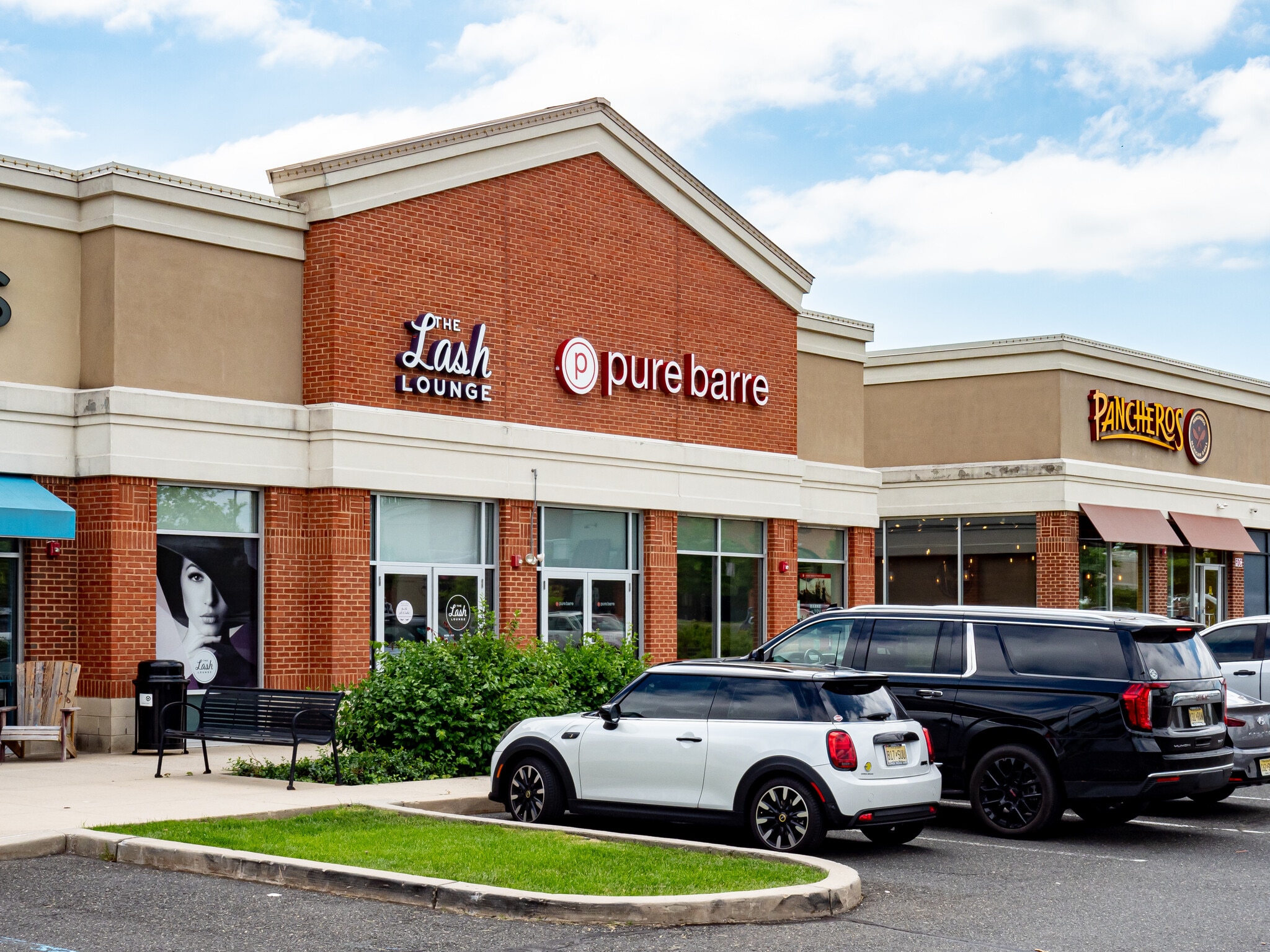 100 Reaville Rd, Flemington, NJ à louer Photo du bâtiment- Image 1 de 17