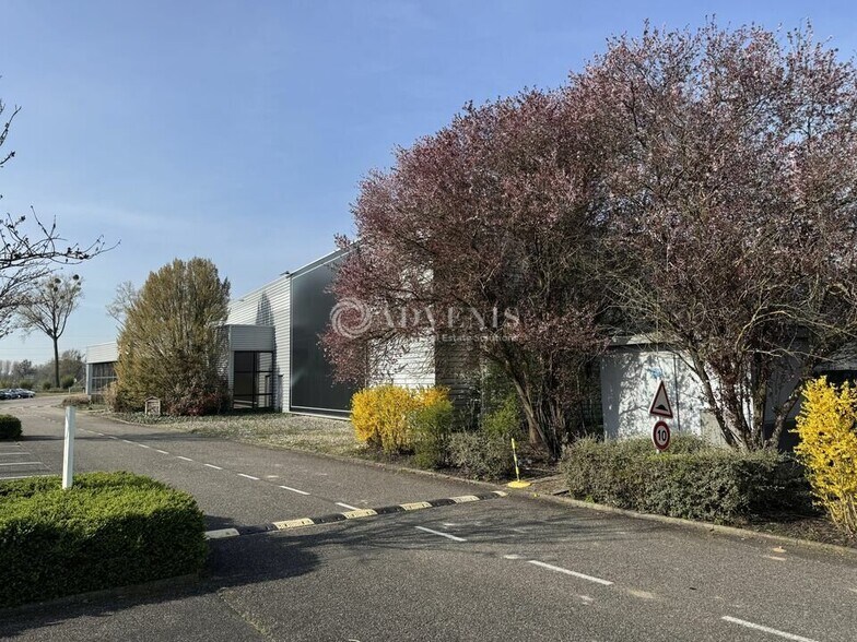 Flex in La Wantzenau for lease - Building Photo - Image 3 of 12