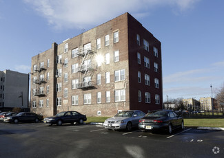 More details for 25 Freeway Dr, East Orange, NJ - Multifamily for Sale