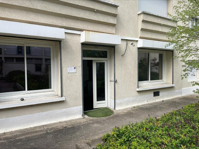 41 Rue Aristide Briand, Levallois-Perret à louer - Photo du bâtiment - Image 1 de 8