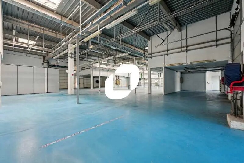 122-130 Rue Marcel Hartmann, Ivry-sur-Seine for lease Interior Photo- Image 1 of 17