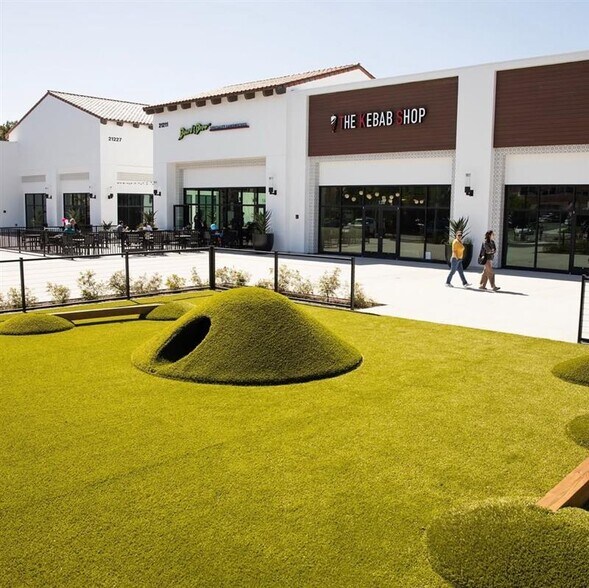 21201-21327 Hawthorne Blvd, Torrance, CA à louer - Photo du bâtiment - Image 3 de 20