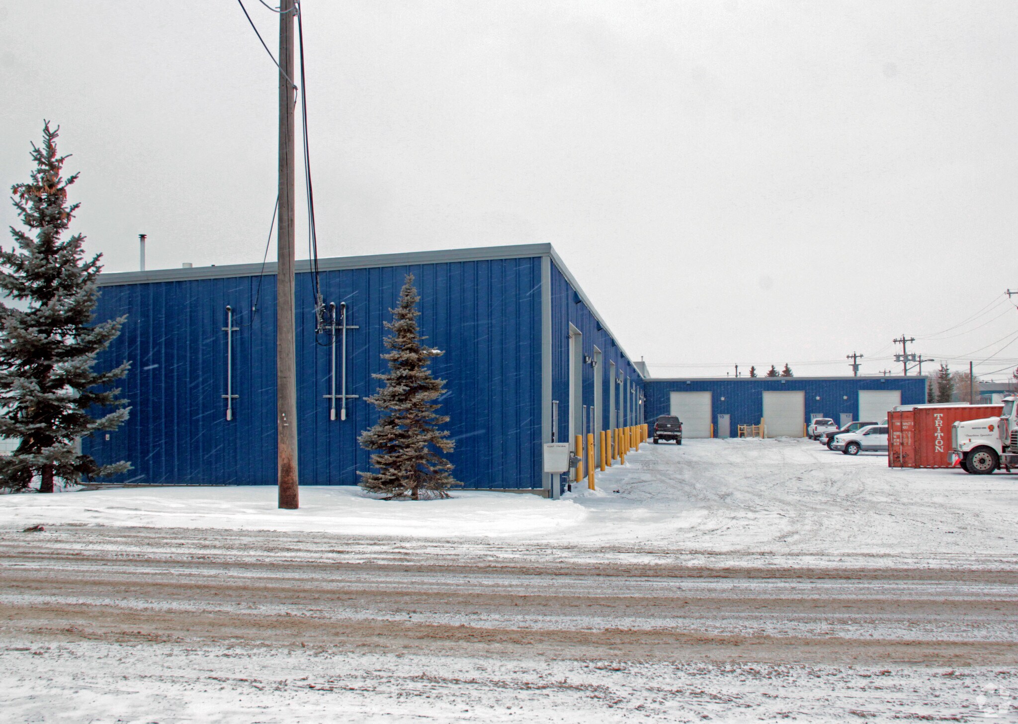 15307 114th Ave NW, Edmonton, AB for sale Primary Photo- Image 1 of 1