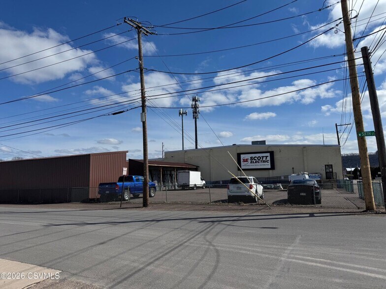 340 6th St, Bloomsburg, PA à vendre - Photo du bâtiment - Image 3 de 6