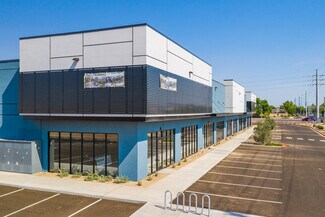 Plus de détails pour 13700 N Dysart Rd, Surprise, AZ - Local d'activités à louer