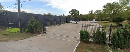 8850 Windfern Rd, Houston, TX for lease Building Photo- Image 1 of 1