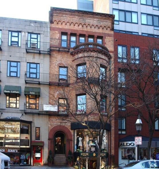 176 Newbury St, Boston, MA à louer - Photo du bâtiment - Image 2 de 4