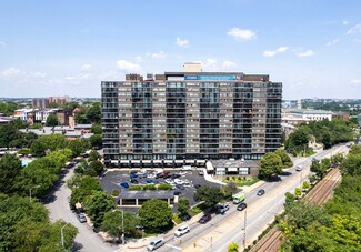 Plus de détails pour 1111 Park Ave, Baltimore, MD - Commerce de détail à louer