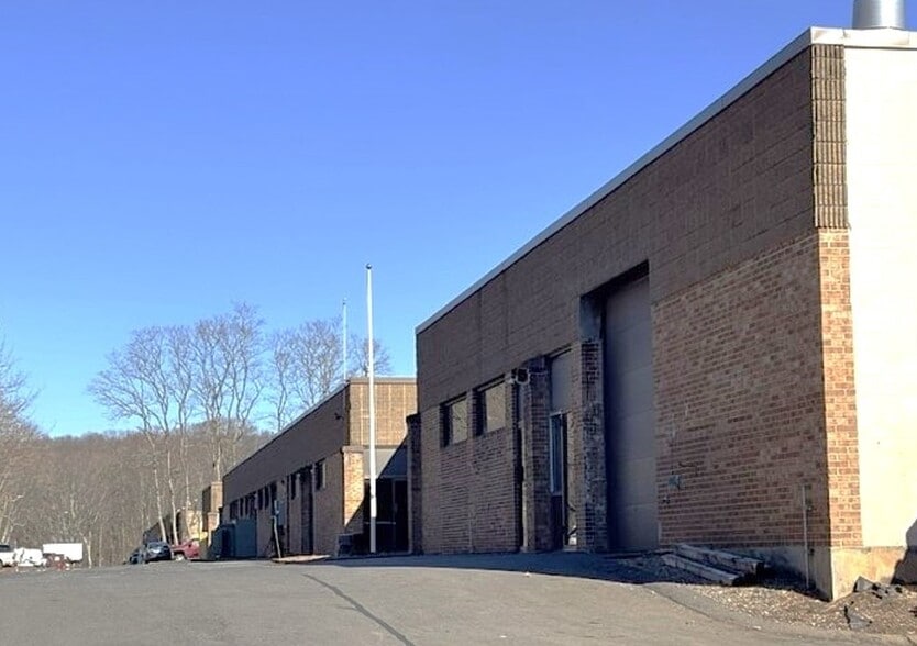 101 Industrial Park Rd, Vernon, CT for lease - Building Photo - Image 3 of 21