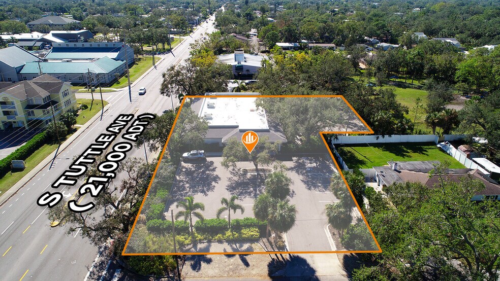1630 S Tuttle Ave, Sarasota, FL à vendre - Photo du bâtiment - Image 2 de 35