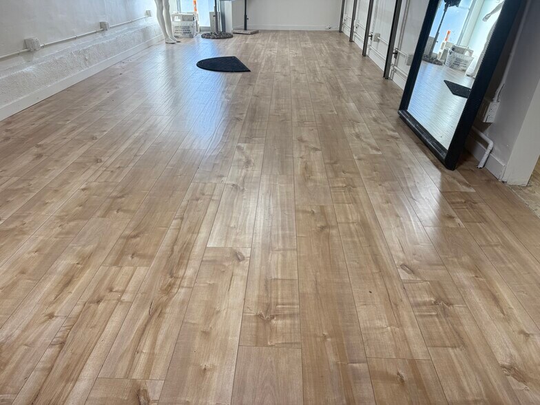 2521-2523 S Robertson Blvd, Los Angeles, CA à louer - Photo du bâtiment - Image 2 de 8