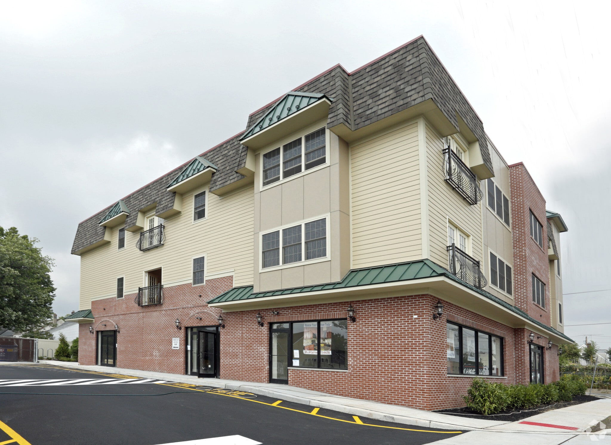 1005 Rahway Ave, Avenel, NJ for lease Building Photo- Image 1 of 6