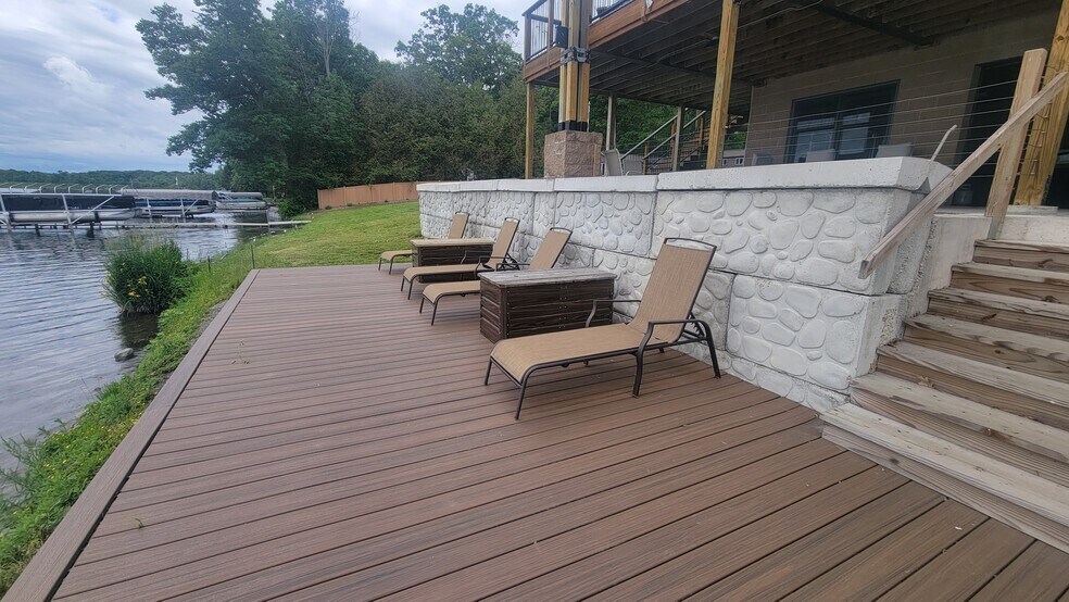 4163 W Lake Rd, Silver Springs, NY à vendre - Photo du bâtiment - Image 2 de 25