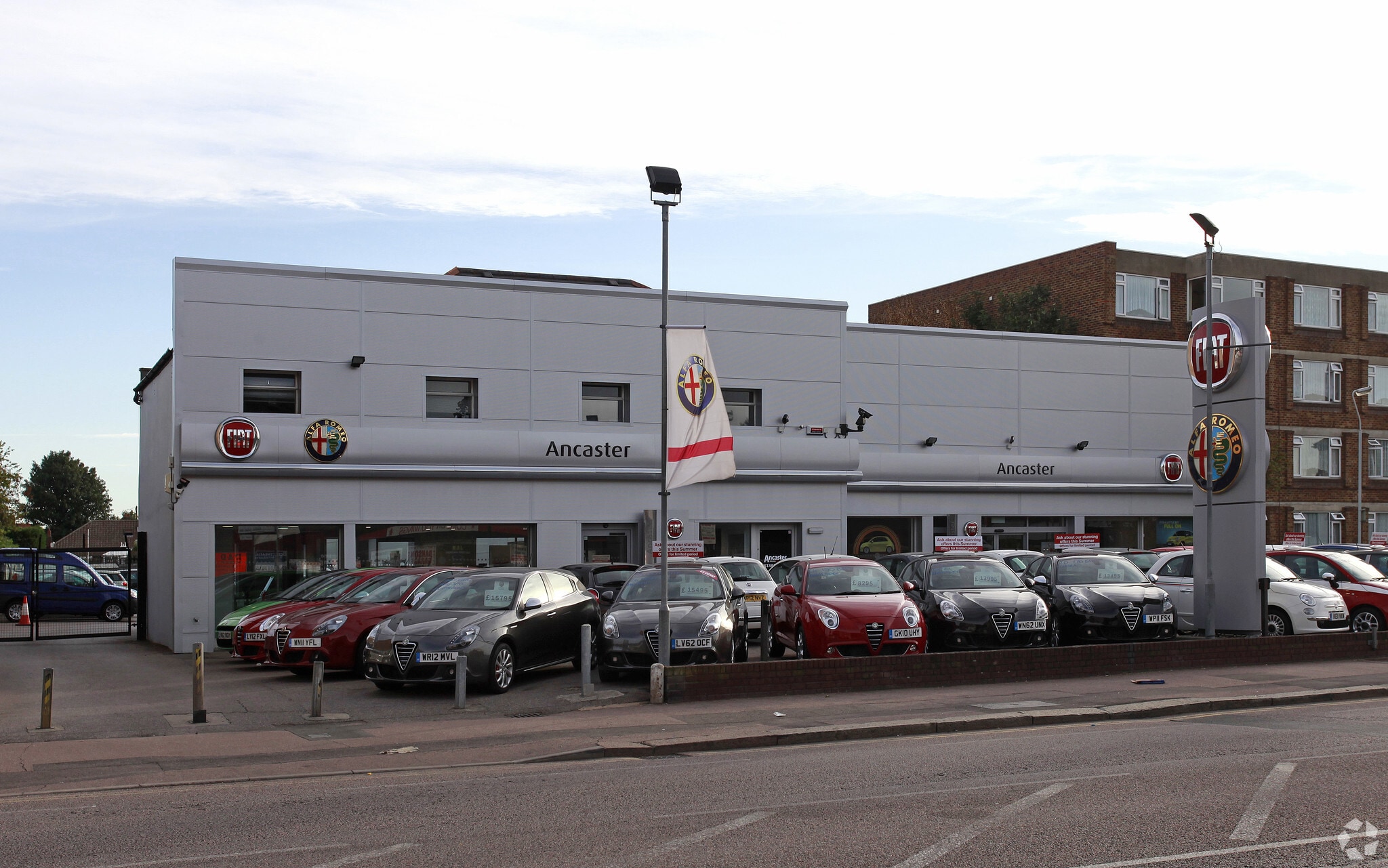 132 Park View Rd, Welling for lease Primary Photo- Image 1 of 3