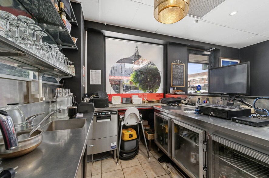 371-373 Sydney Rd, Balgowlah for sale - Interior Photo - Image 3 of 4