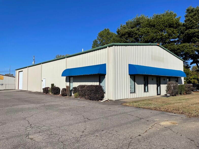 515 Weir Rd, Russellville, AR for lease - Primary Photo - Image 1 of 5