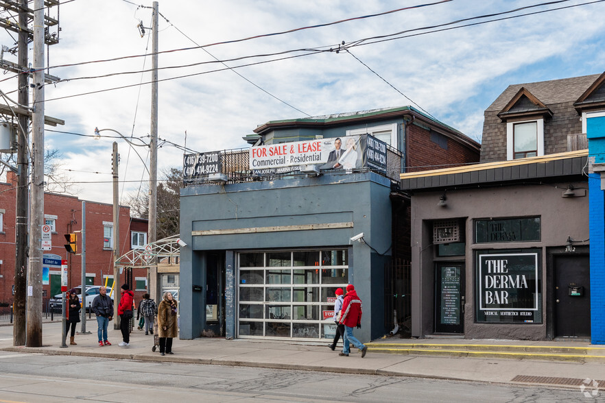 1930 Queen St E, Toronto, ON à louer - Photo du bâtiment - Image 2 de 4