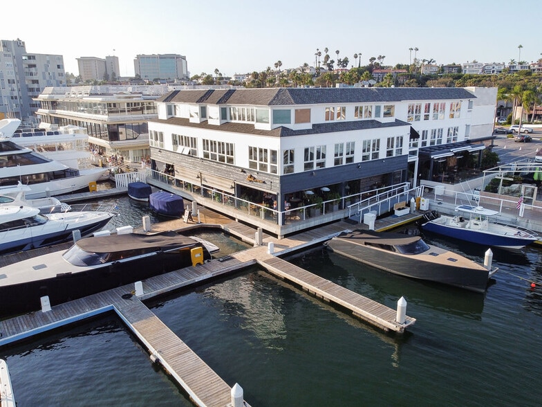 2801 W Coast Hwy, Newport Beach, CA for lease - Building Photo - Image 2 of 11