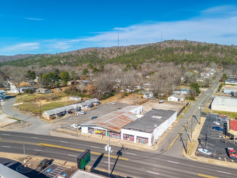 606 Albert Pike Rd, Hot Springs National Park, AR for sale - Building Photo - Image 2 of 44