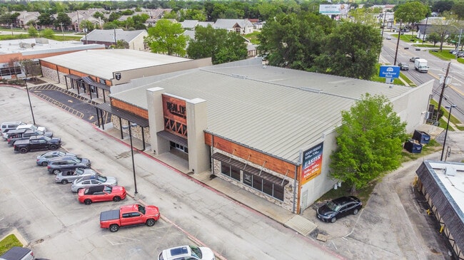 Plus de détails pour 1222 W Main St, Tomball, TX - Spécialité à vendre