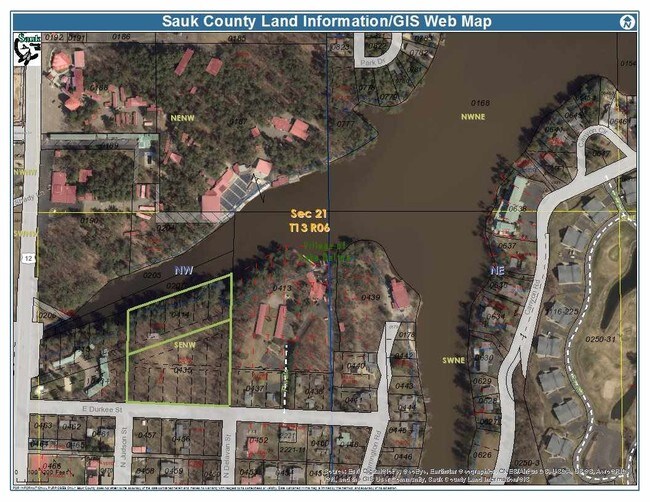Plus de détails pour 131 E Durkee St, Wisconsin Dells, WI - Terrain à vendre