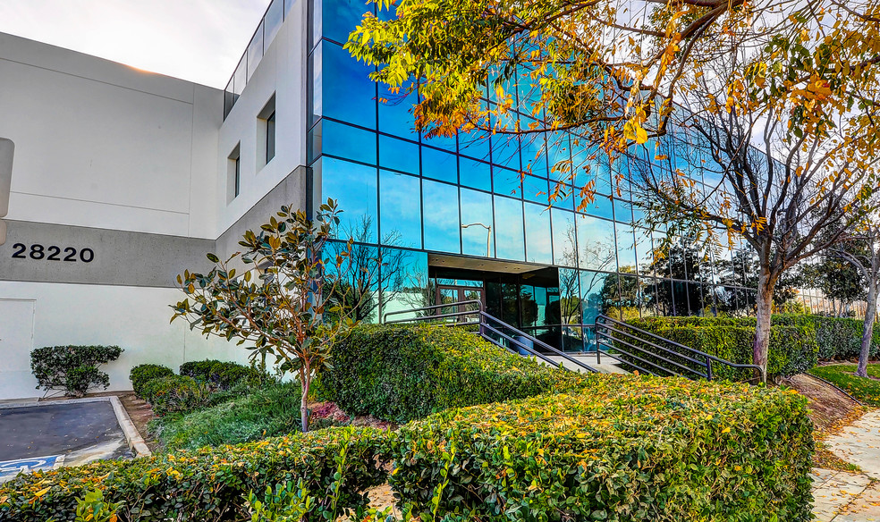 28220 Industry Dr, Valencia, CA for sale - Building Photo - Image 1 of 1