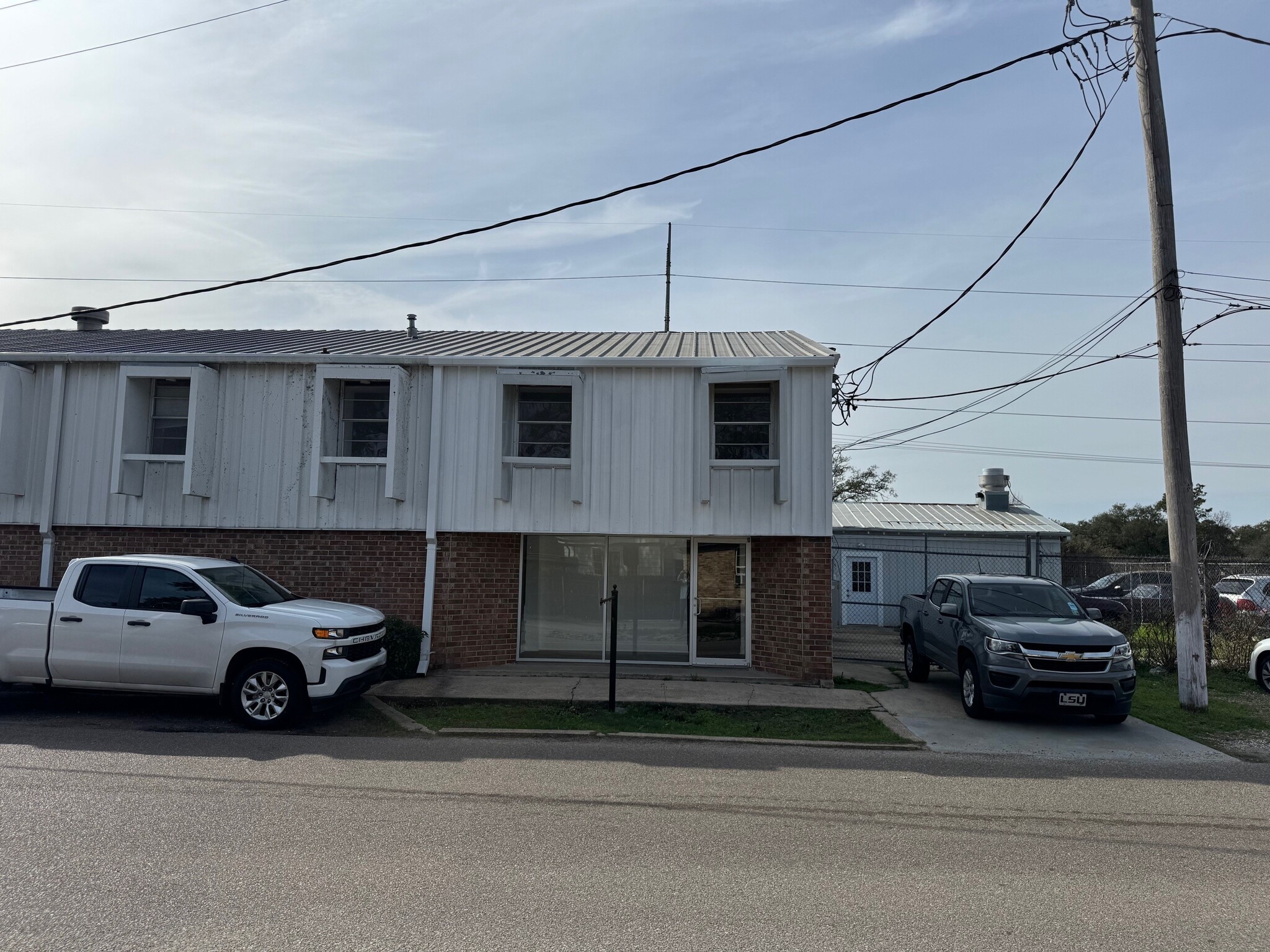 3500 Monticello Avenue, Metairie, LA for lease Primary Photo- Image 1 of 10
