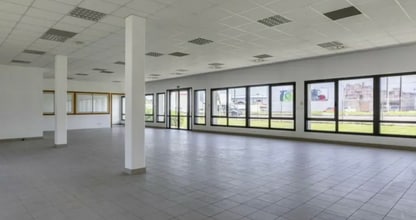 Office in Saint-Priest for lease Interior Photo- Image 1 of 3