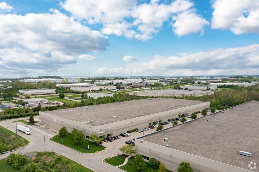 4436 Muhlhauser Rd, Hamilton, OH à louer - Photo du bâtiment - Image 2 de 8