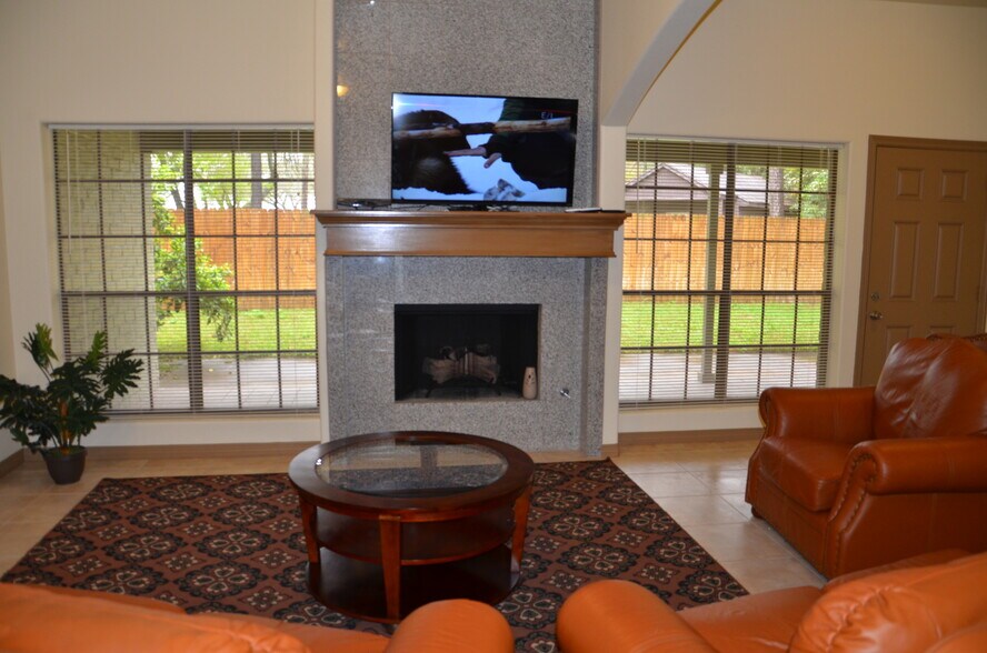 4123 Rose Way, Houston, TX à vendre - Photo intérieure - Image 3 de 10