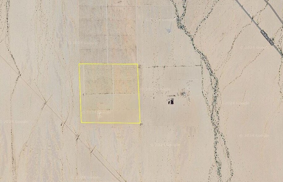 160 Acres Near Midland Road, Blythe, CA à vendre - Photo principale - Image 1 de 3