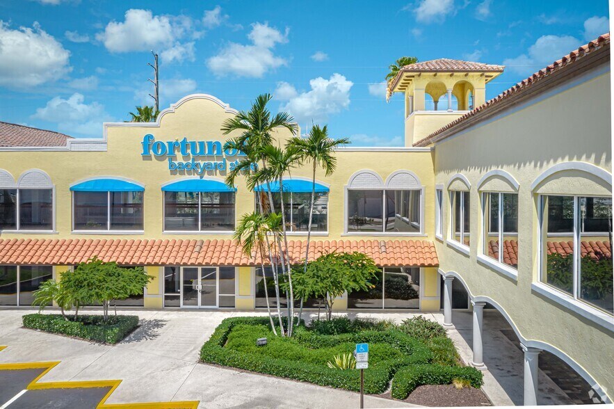 601 N Federal Hwy, Boca Raton, FL à louer - Photo du bâtiment - Image 3 de 11
