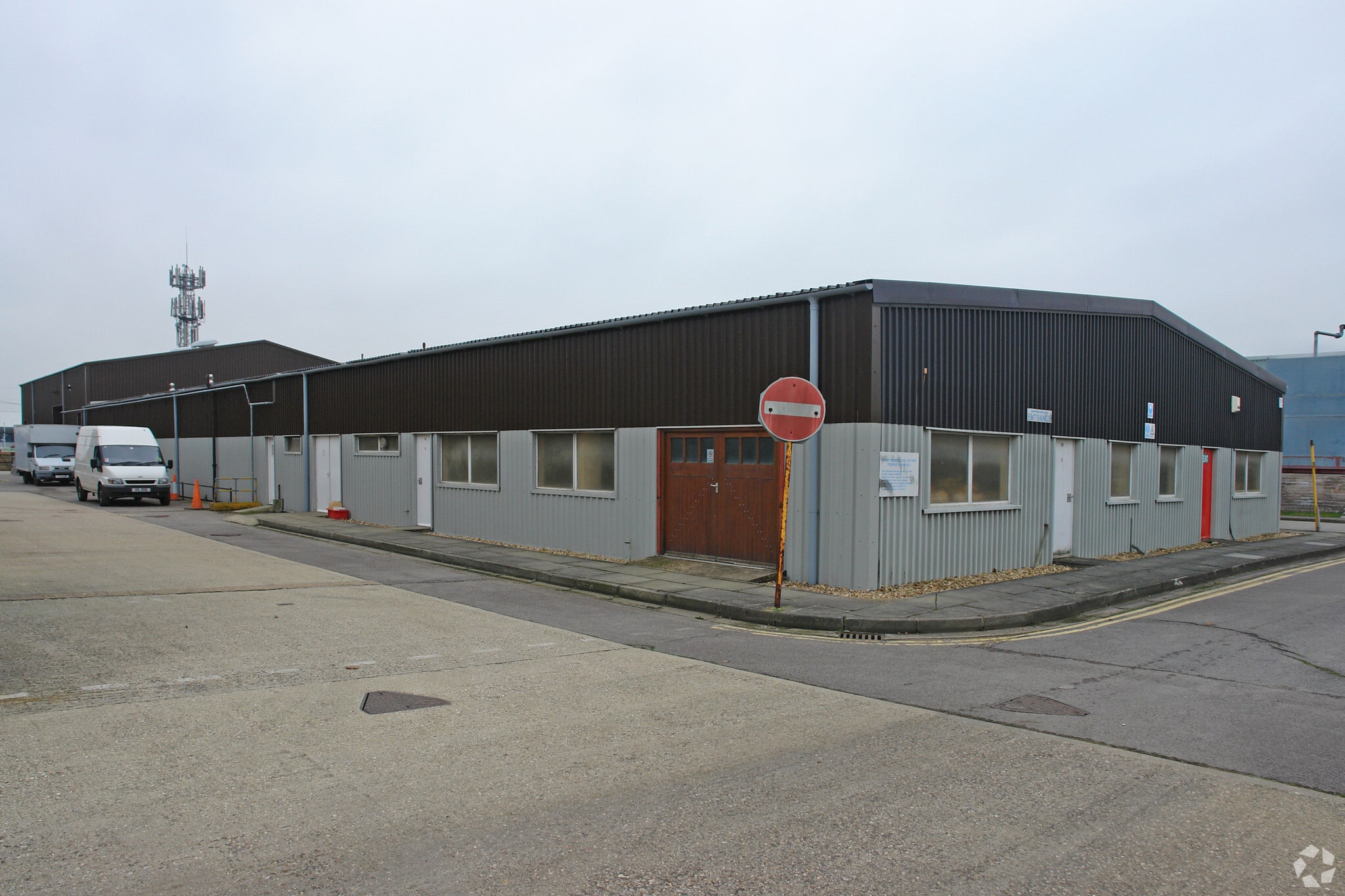 Sharlands Rd, Fareham for lease Building Photo- Image 1 of 5