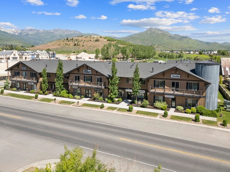 695 E Main St, Midway, UT for lease - Building Photo - Image 2 of 20