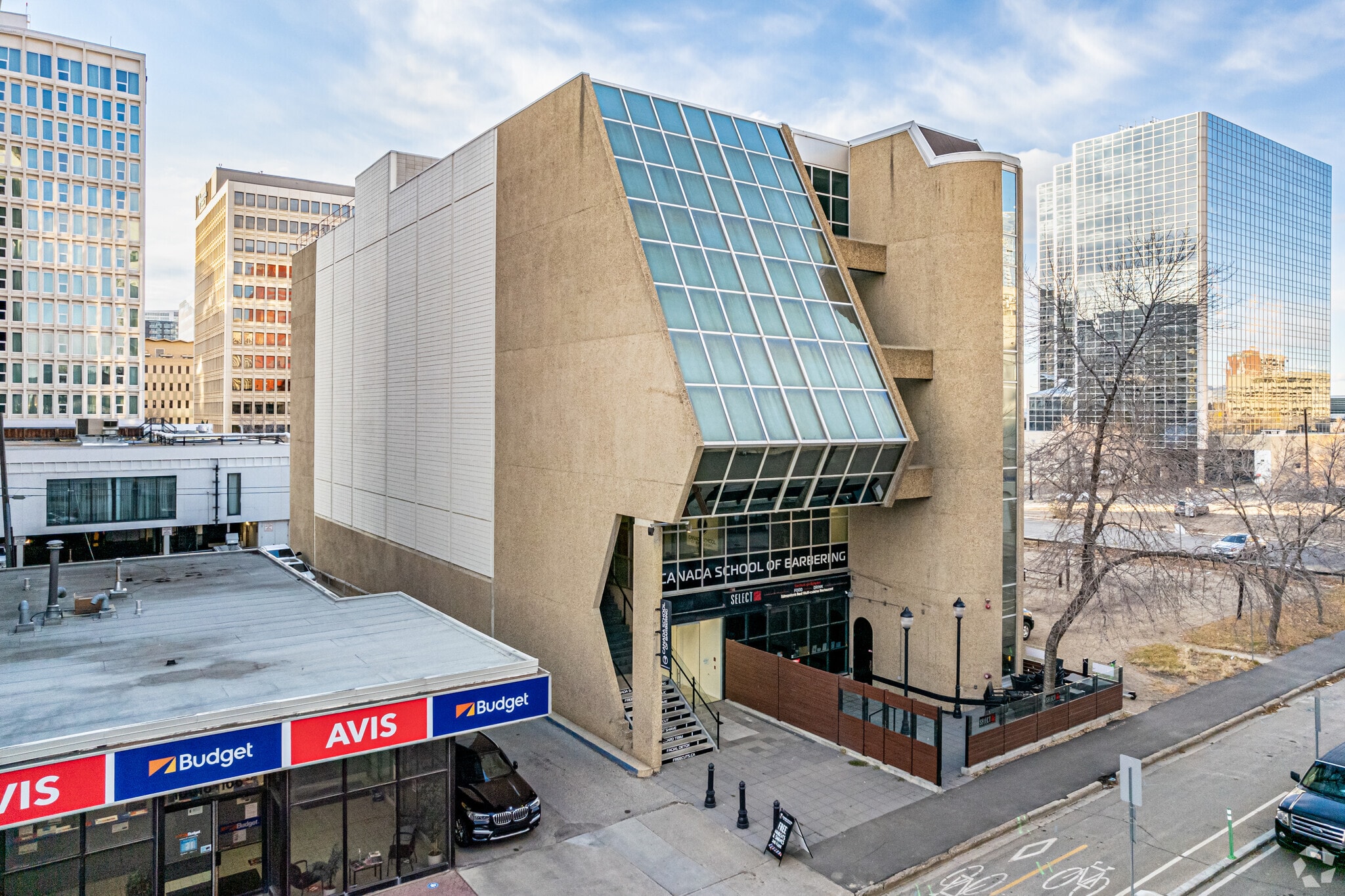 10018 106th St NW, Edmonton, AB for sale Primary Photo- Image 1 of 1