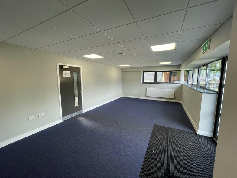 Saltmeadows Rd, Gateshead for lease - Building Photo - Image 3 of 27