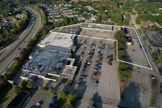 More details for 175-227 Great Oaks Trl, Wadsworth, OH - Retail for Sale